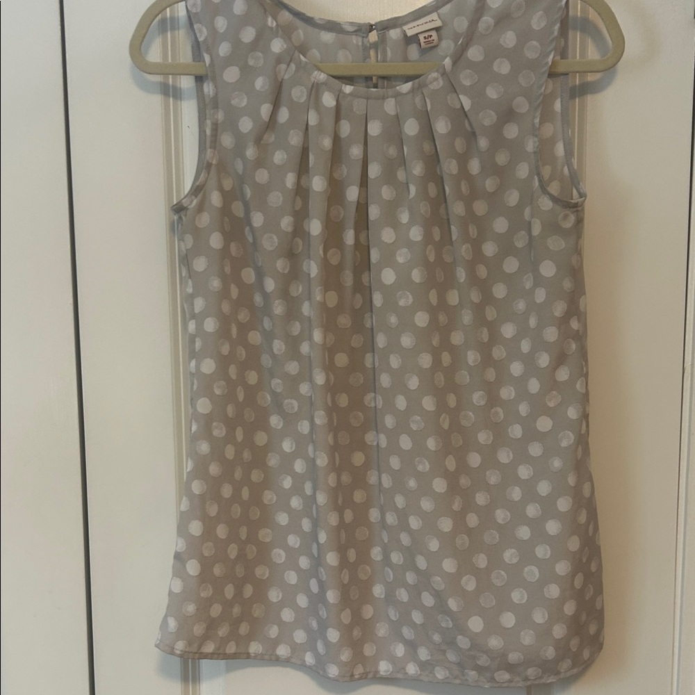 Merona gray polka dot sleeveless blouse S